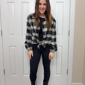 Billabong Black and White Plaid Button-Up Shirt